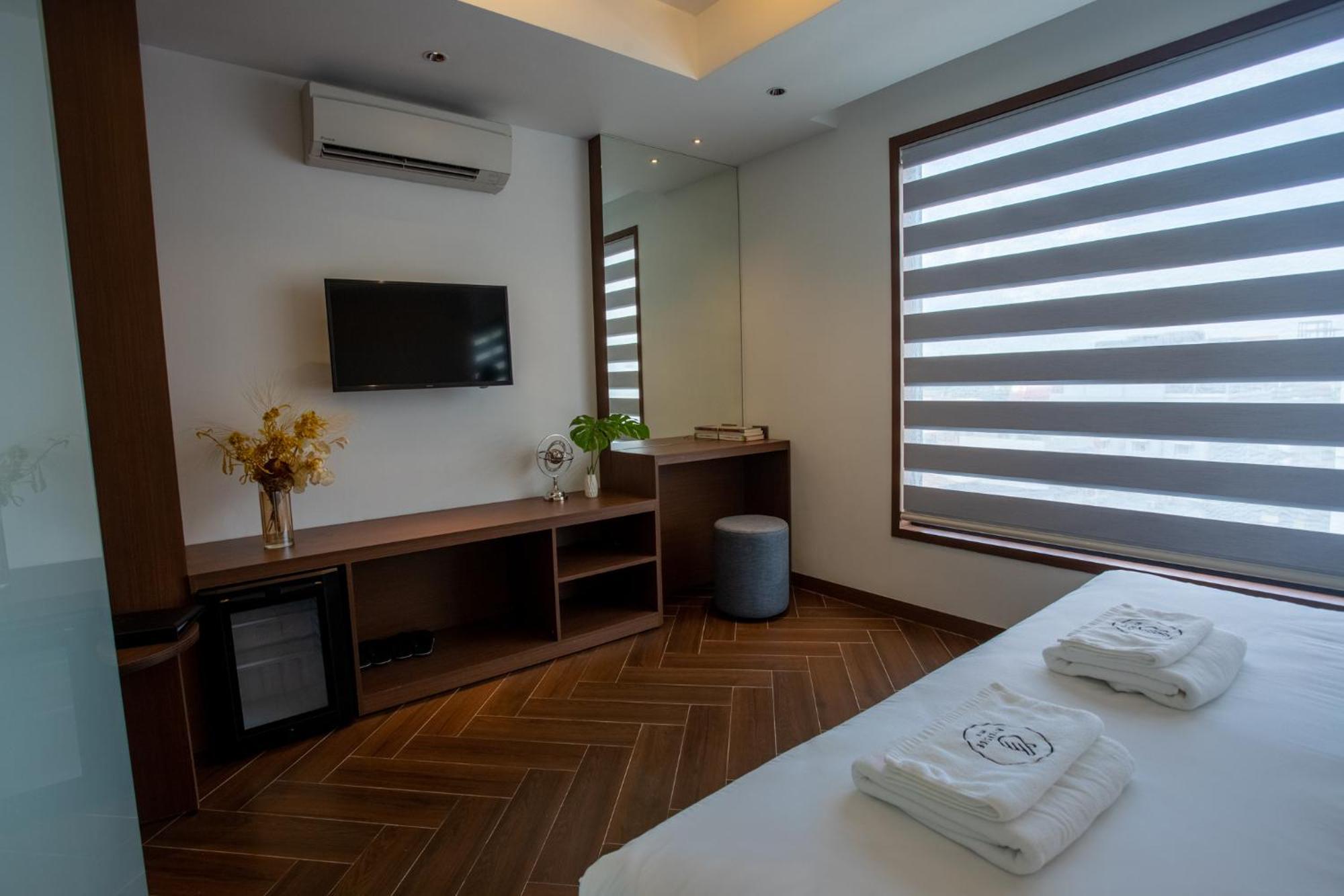 Riverside Hotel Vientiane Bagian luar foto