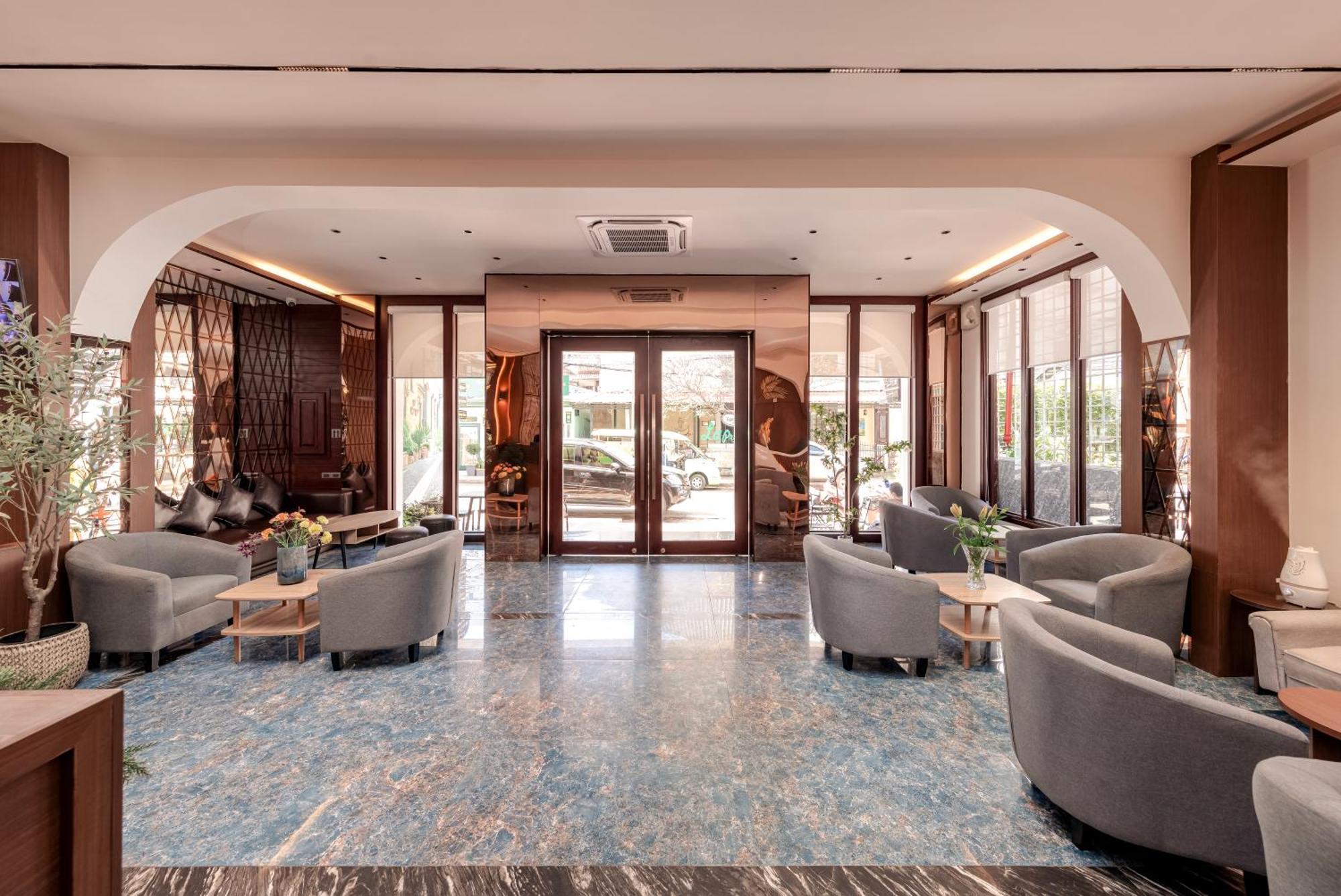 Riverside Hotel Vientiane Bagian luar foto