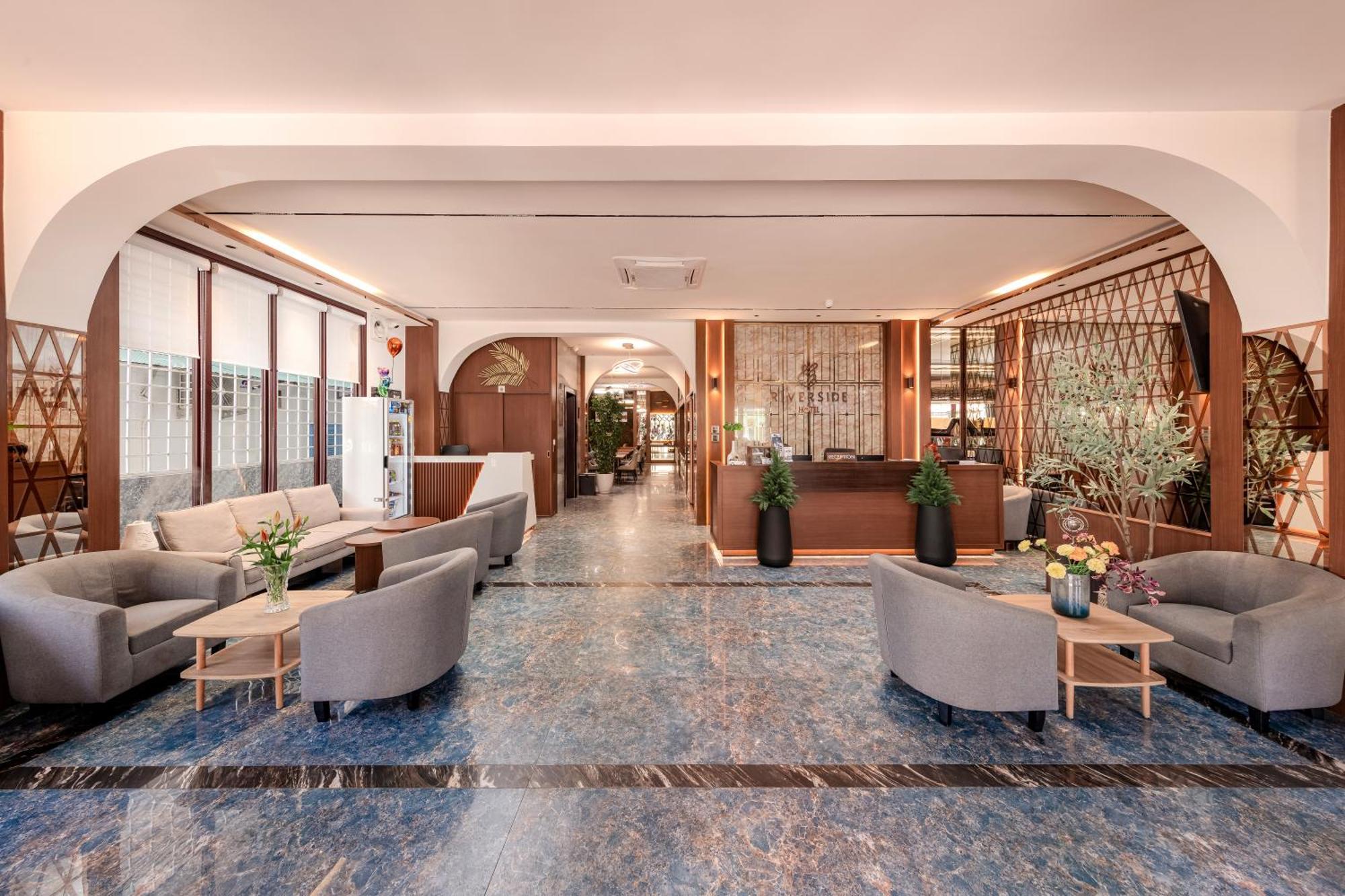 Riverside Hotel Vientiane Bagian luar foto