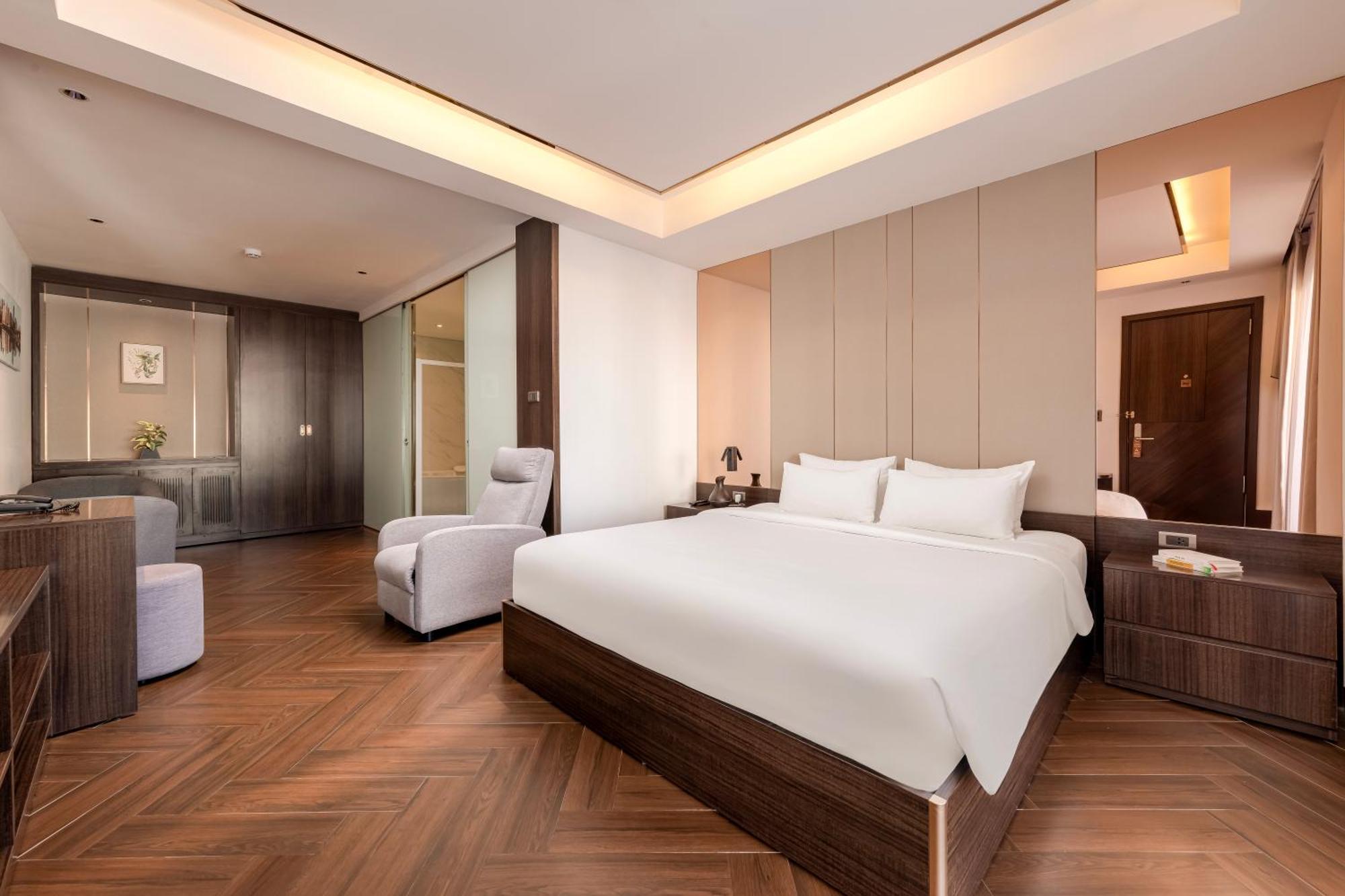 Riverside Hotel Vientiane Bagian luar foto